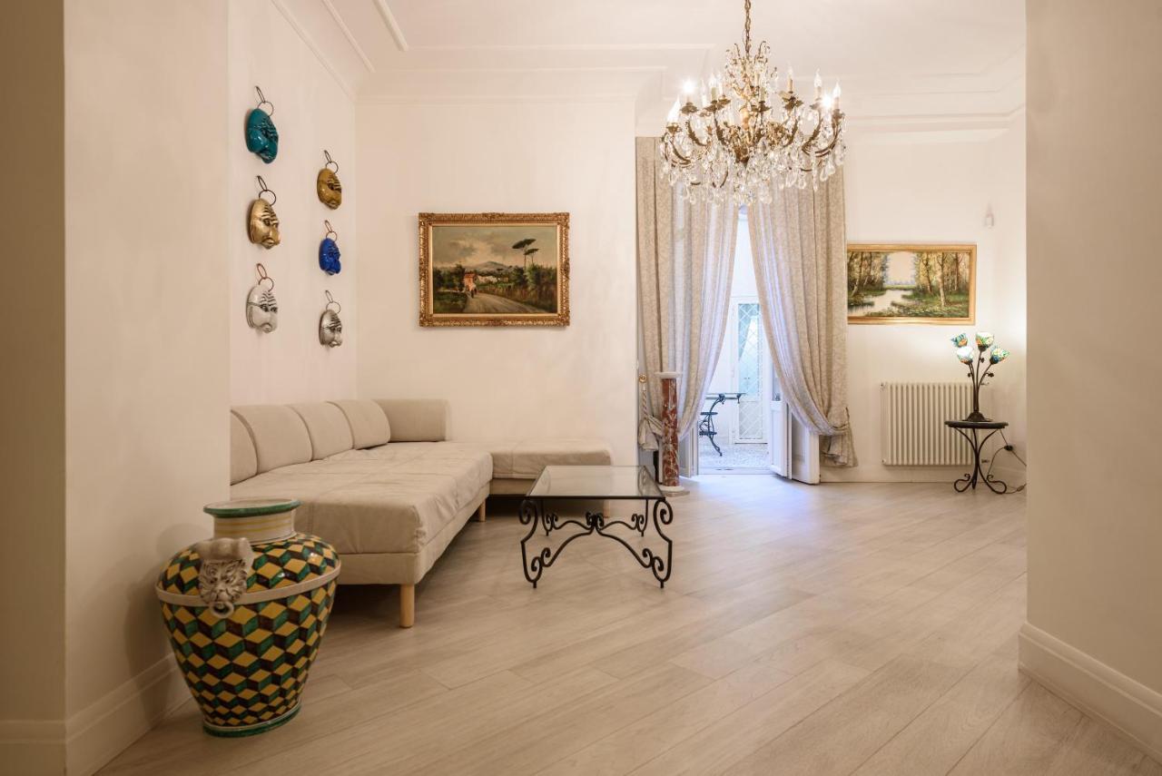 Palazzo Dello Spagnolo Suite ナポリ エクステリア 写真