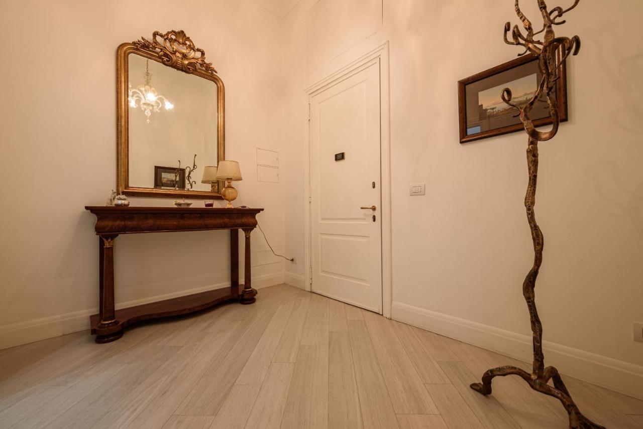 Palazzo Dello Spagnolo Suite ナポリ エクステリア 写真