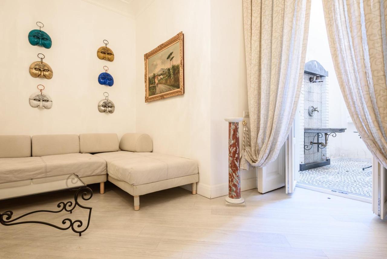Palazzo Dello Spagnolo Suite ナポリ エクステリア 写真