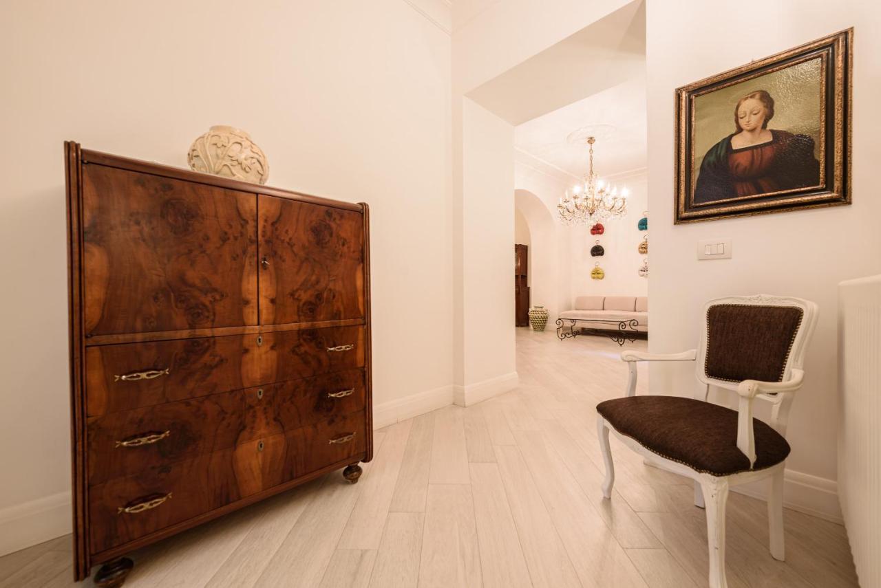 Palazzo Dello Spagnolo Suite ナポリ エクステリア 写真