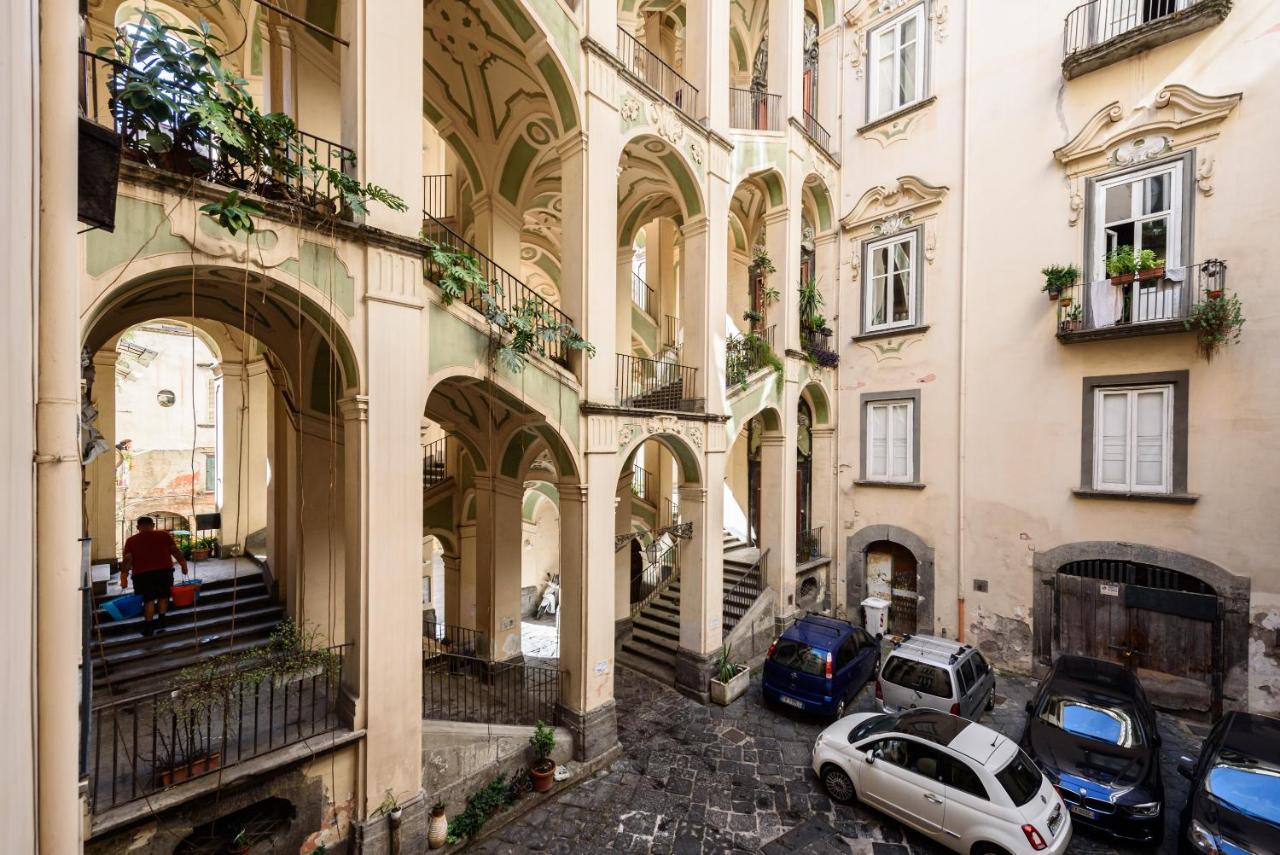 Palazzo Dello Spagnolo Suite ナポリ エクステリア 写真